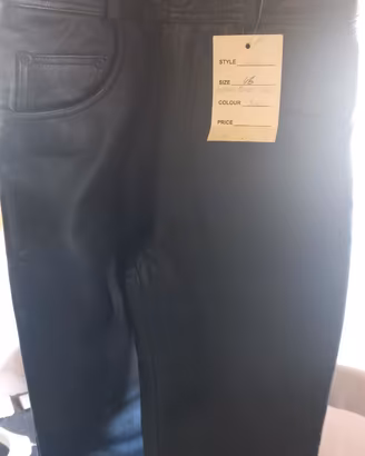Pantaloni donna