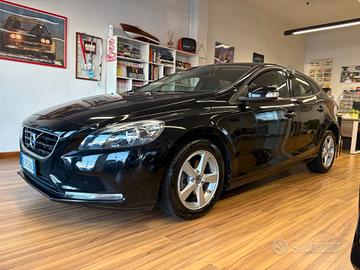 Volvo V40 D2 1.6 Momentum SUPERECONOMICA!!