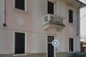 Appartamento in casa bifamiliare