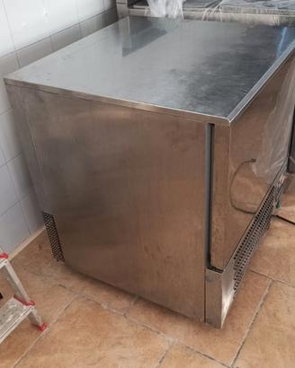 abbattitore tecnodom- 5 teglie