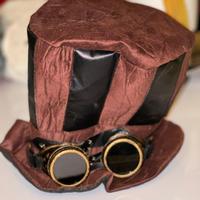 Collezione di cappelli ironici