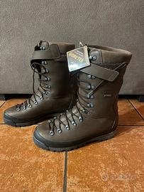 Scarponi da trekking aku nuovi