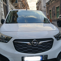 Furgone Opel Combo