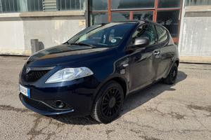 Lancia Ypsilon 1.2 69 CV 5 porte GPL Ecochic Plati