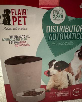 Distributore automatico crocchette