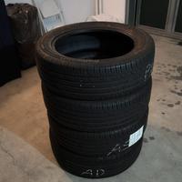 4 PNEUMATICI 215/55 R 18