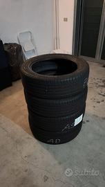 4 PNEUMATICI 215/55 R 18