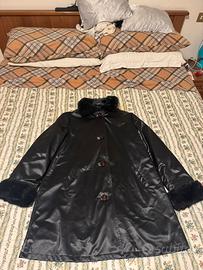 Cappotto nero lucido