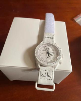 Swatch Moonswatch Mission to the Moonphase Snoopy