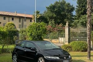 Honda Civic FN2