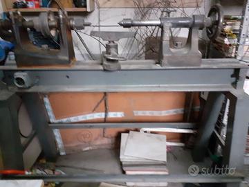 Tornio artigianale per legno