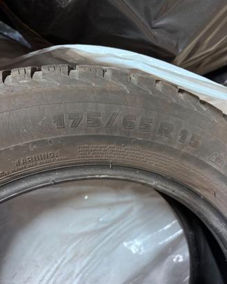 4 x Michelin Alpin A4 175/65 R15