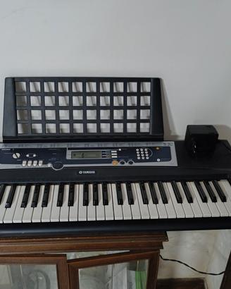 tastiera Yamaha ypt-210 