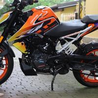 KTM 125 Duke - 2023