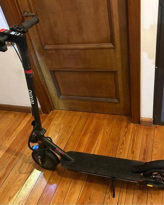 TEKLIO Monopattino TK1M6AL8K