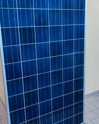 Stock di n.22 pannelli fotovoltaici + inverter 