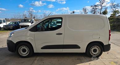 2023 Fiat Doblò 1.5 BlueHDi 100CV