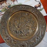 piatto in ottone vintage 