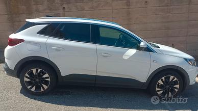 Opel Grandland 1.5 turbo diesel 