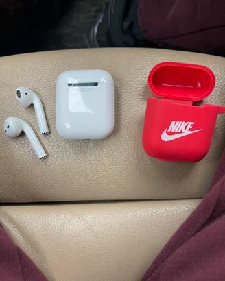 Airpods 2 aggiornate A2031 seminuove