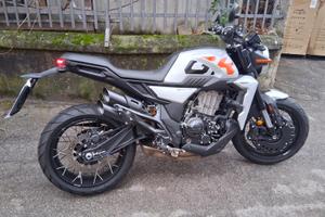 NAKED ZONTES ZT350 GK (KM 7684)