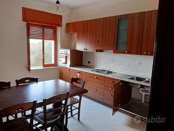 Vendita casa indipendente su due piani