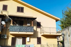 Altofonte residence 3 vani arredato - giardino