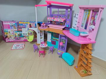 Barbie vacation house