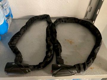 Due catene da moto / scooter