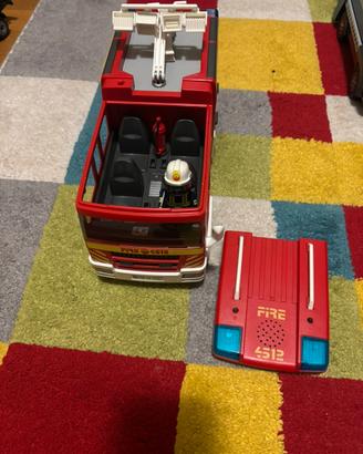 Camion pompieri Playmobil luci e suoni