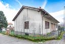 villa-indipendente-con-terreno