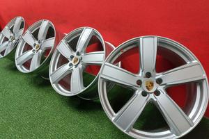 Cerchi Porsche Macan 9Jx21 ET26 - 10Jx21 ET19 R21