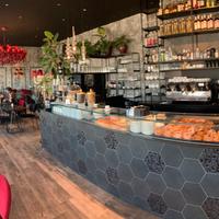 BANCO PASTICCERIA + BAR + RETRO CAFFE'