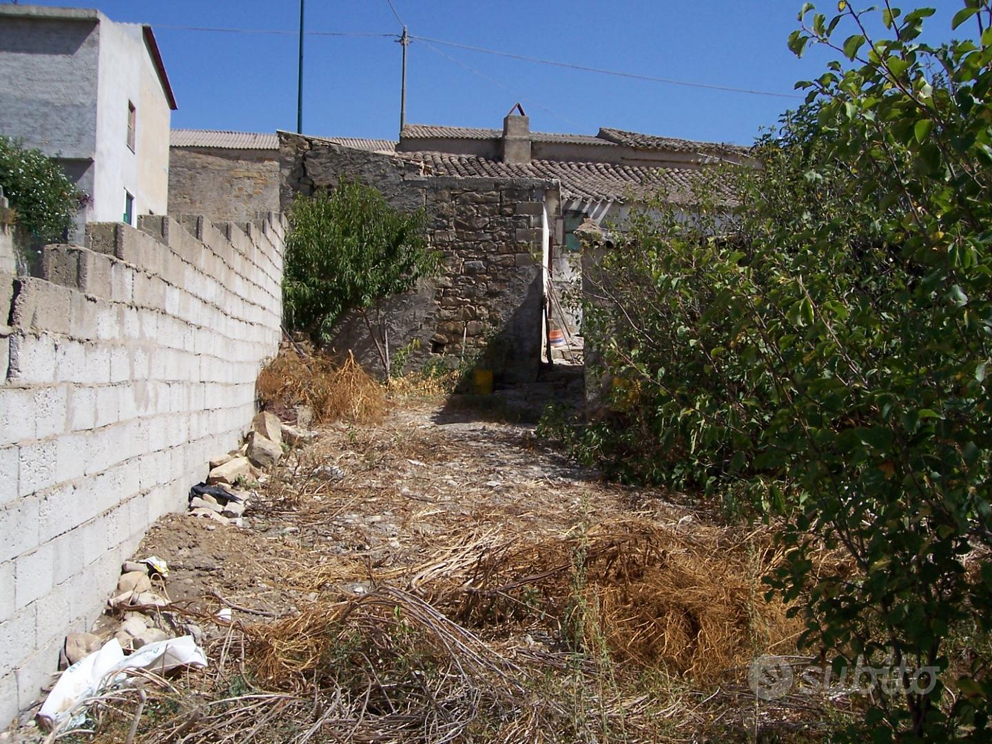 Rudere con terreno e vista panoramica Selegas (SU) - Vista 3
