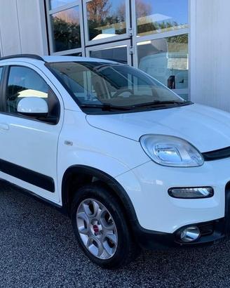 FIAT Panda 4x4 - 5 posti -