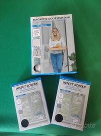 tre zanzariere per finestre