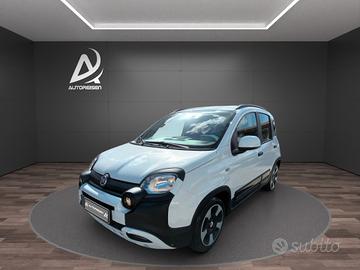 Fiat Panda Pandina 1000 HYBRID CROSS 65 CV KM 0 IT