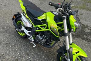Moto Benelli 125