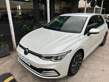 Volkswagen Golf 1.0 eTSI EVO DSG Life IVA ESPOSTA