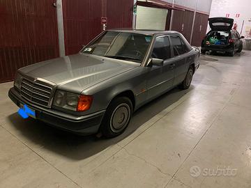 Mercedes 200E anno 1992 Km 65950