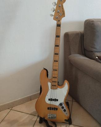 jazz bass squier Fender