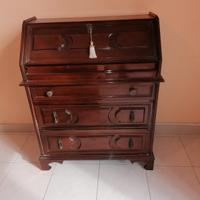 scrittoio in arte povera