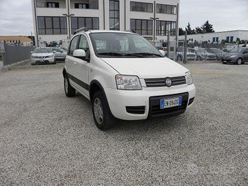Fiat Panda 1.3 MJT 16V DPF 4x4 Climbing CLIMA, CER
