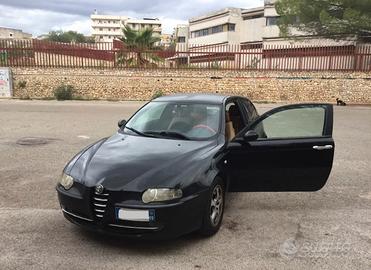 Alfa Romeo 147