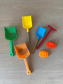 Set giochi mare assortiti.