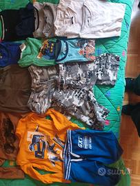Stock di vestiti estivi da bambino 7-8 anni
