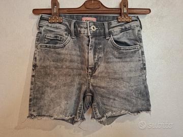 Pantalone in jeans corto