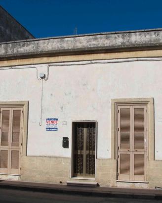 Trepuzzi Abitazione indipendente mq 162 + 40