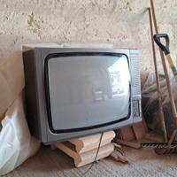 TV anni 70 da 28 pollici