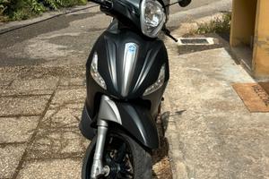 Piaggio beverly 350 sport touring 2016